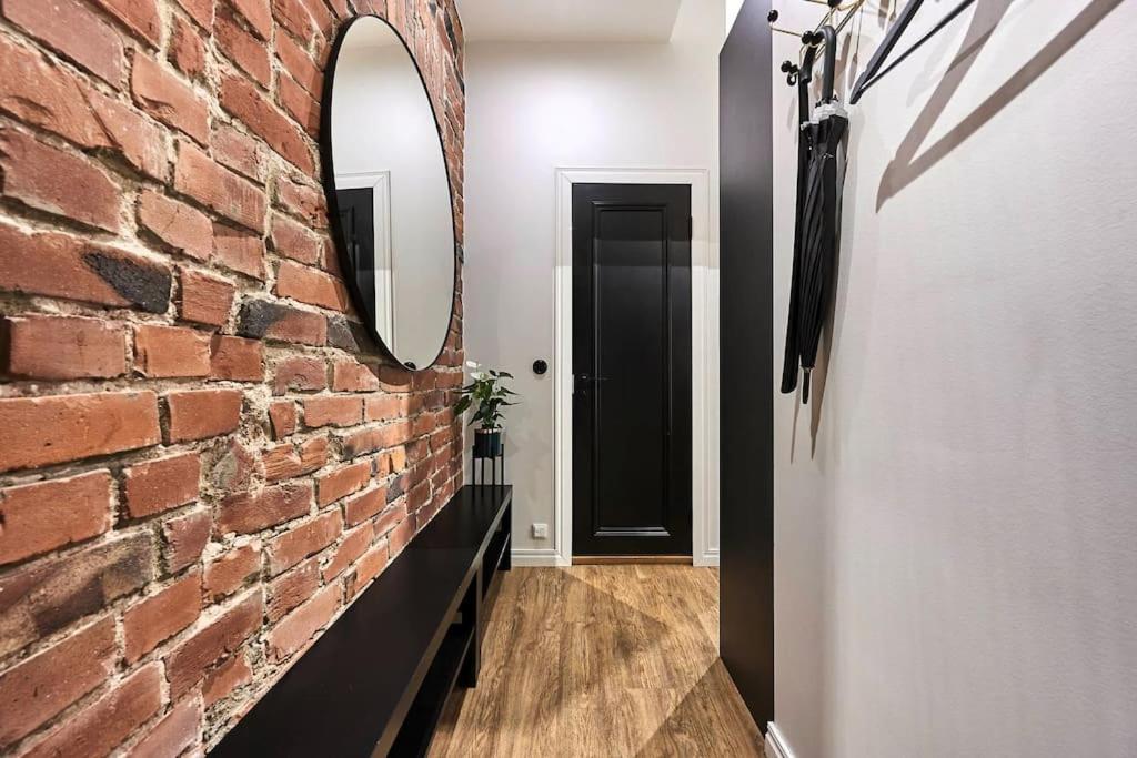 Urban-Glam City Centre Studio With A Gym And Terrace Ταλίν Εξωτερικό φωτογραφία