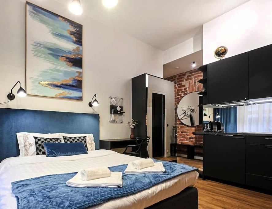 Urban-Glam City Centre Studio With A Gym And Terrace Ταλίν Εξωτερικό φωτογραφία