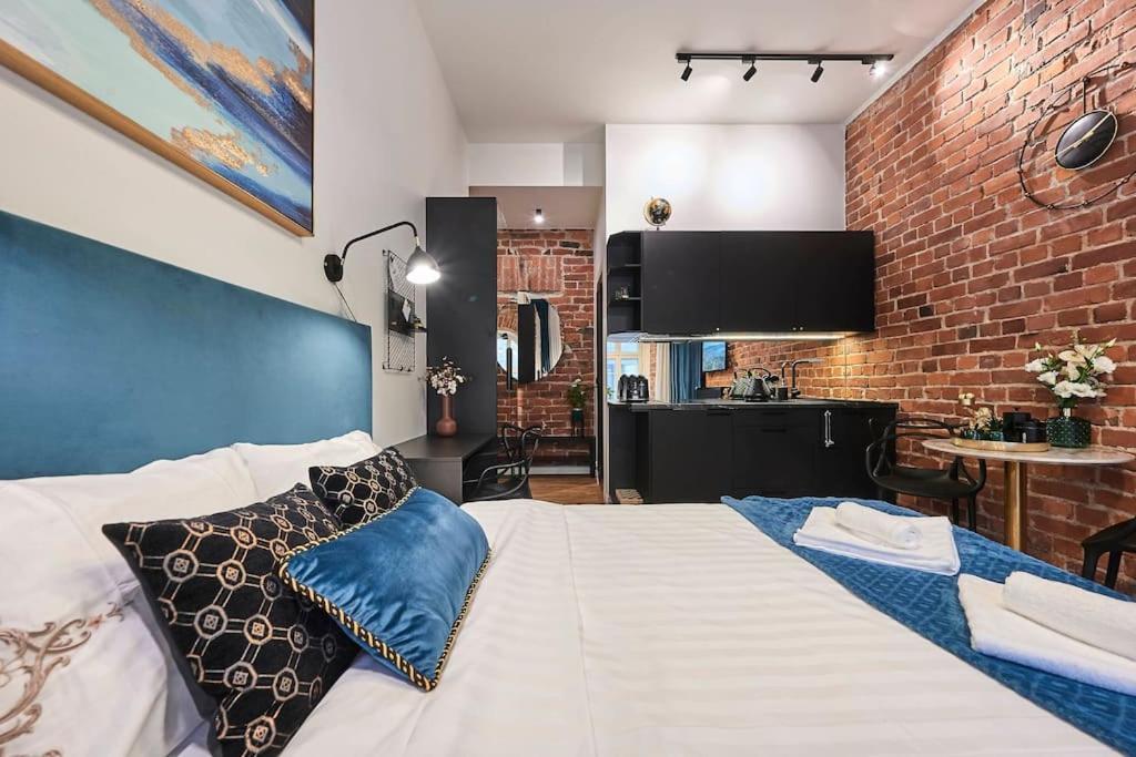 Urban-Glam City Centre Studio With A Gym And Terrace Ταλίν Εξωτερικό φωτογραφία